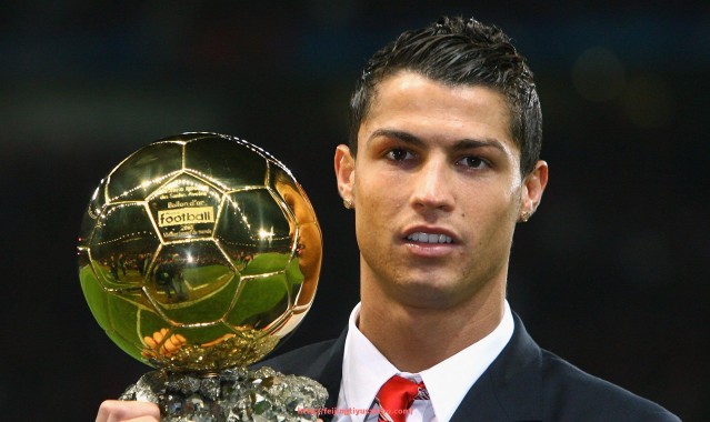 飞鲸体育直播-2004年欧冠摩纳哥队精彩表现与关键比赛