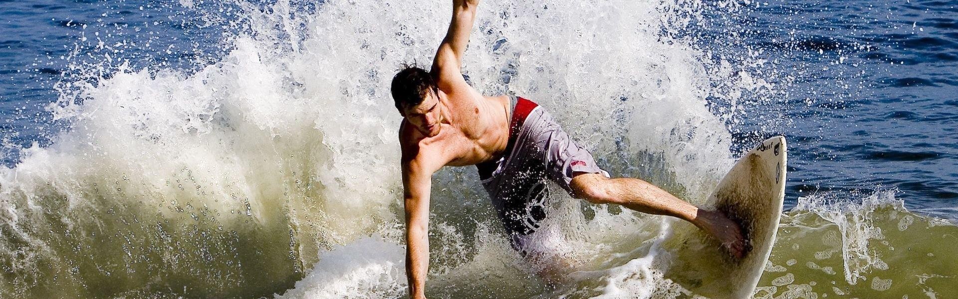 飞鲸体育直播-世俱杯球鞋品牌功能模块分类及产品创新分析